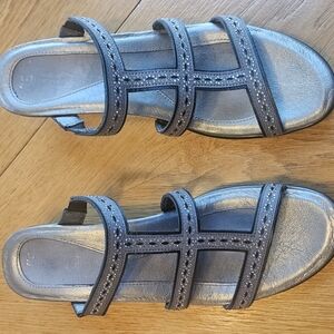 Elegant Gray Women's Sandals